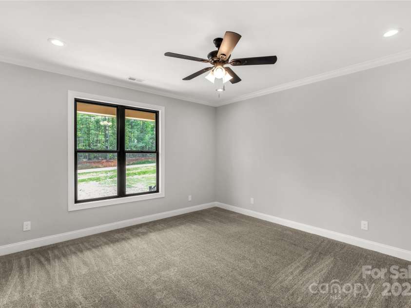 2212 University Drive, Lancaster, SC 29720.  MLS# CAR4247230, YatesRealty ID 21259. 