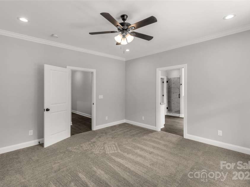 2212 University Drive, Lancaster, SC 29720.  MLS# CAR4247230, YatesRealty ID 21259. 