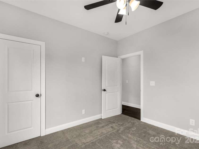 2212 University Drive, Lancaster, SC 29720.  MLS# CAR4247230, YatesRealty ID 21259. 