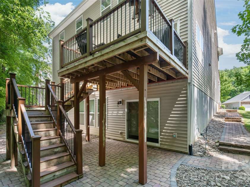 973 Autumn Glen Court, Clover, SC 29710.  MLS# CAR4378238, YatesRealty ID 21259. 