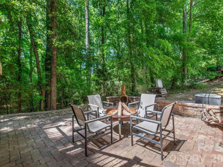 973 Autumn Glen Court, Clover, SC 29710.  MLS# CAR4378238, YatesRealty ID 21259. 