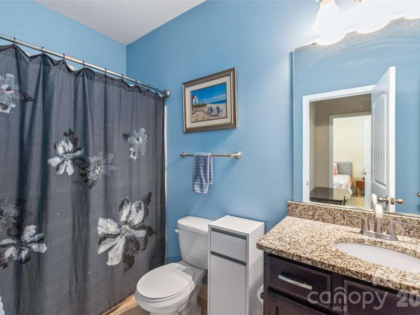 973 Autumn Glen Court, Clover, SC 29710.  MLS# CAR4378238, YatesRealty ID 21259. Main floor bathroom