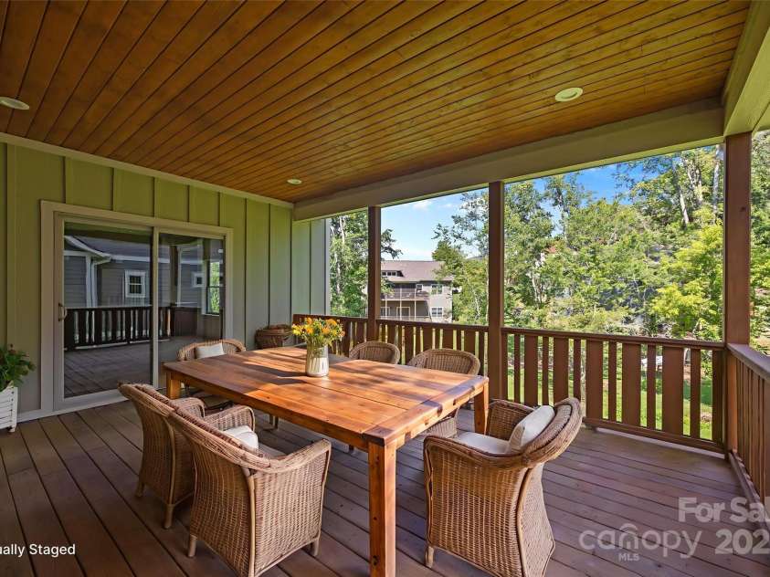 58 Pinedale Road, Asheville, NC 28805.  MLS# CAR4320485, YatesRealty ID 2126. 