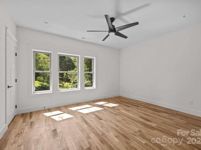 58 Pinedale Road, Asheville, NC 28805.  MLS# CAR4320485, YatesRealty ID 2126. Bedroom #2