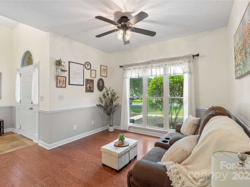 14747 Pomerol Lane, Pineville, NC 28134.  MLS# CAR4273113, YatesRealty ID 21260. 