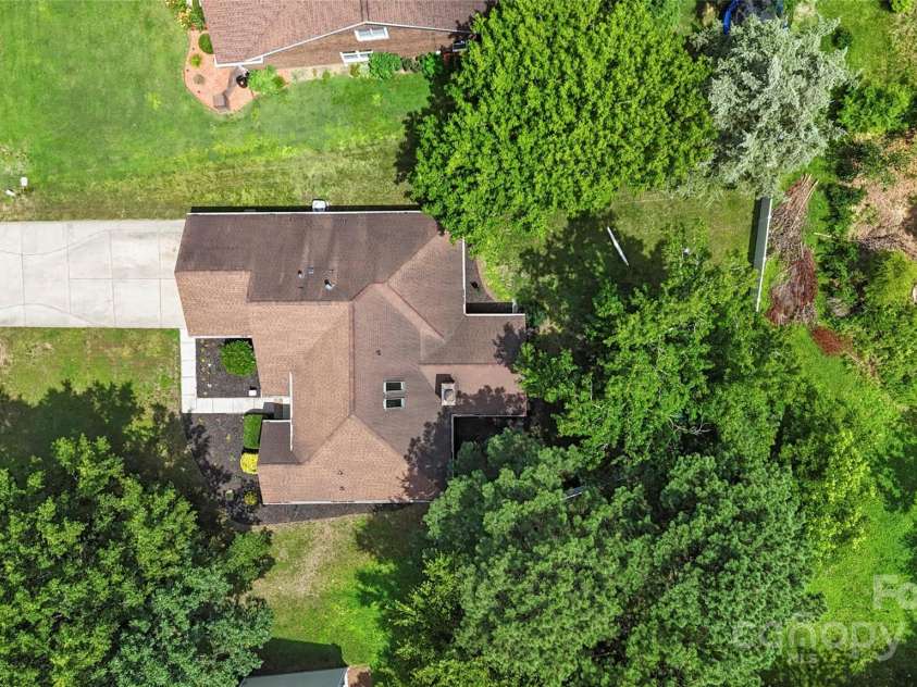 14747 Pomerol Lane, Pineville, NC 28134.  MLS# CAR4273113, YatesRealty ID 21260. 