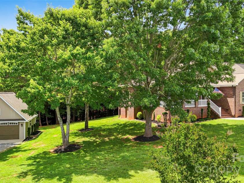 234 Rivercliff Drive, Stony Point, NC 28678.  MLS# CAR4269544, YatesRealty ID 21261. 