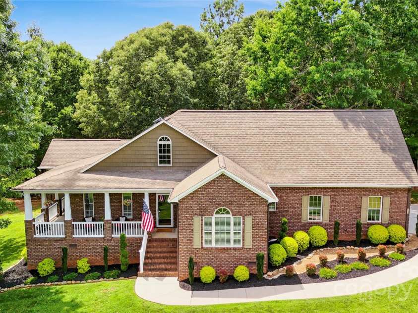 234 Rivercliff Drive, Stony Point, NC 28678.  MLS# CAR4269544, YatesRealty ID 21261. 