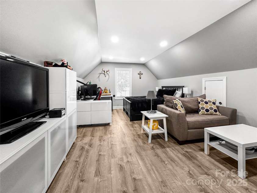 234 Rivercliff Drive, Stony Point, NC 28678.  MLS# CAR4269544, YatesRealty ID 21261. 