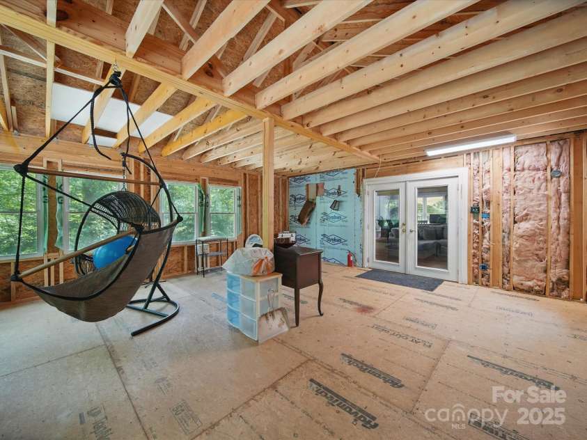 2345 Stallings Road, Matthews, NC 28104.  MLS# CAR4268462, YatesRealty ID 21262. 