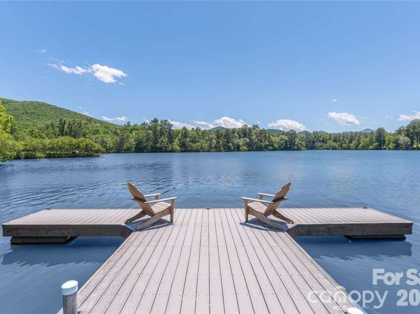 316 Fennel Dun Circle, Biltmore Lake, NC 28715.  MLS# CAR4378925, YatesRealty ID 21263. 