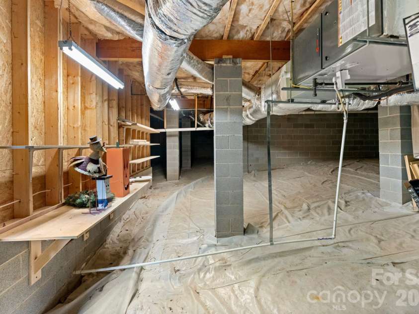 316 Fennel Dun Circle, Biltmore Lake, NC 28715.  MLS# CAR4378925, YatesRealty ID 21263. Encapsulated basement ready for storage