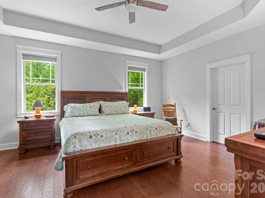 316 Fennel Dun Circle, Biltmore Lake, NC 28715.  MLS# CAR4378925, YatesRealty ID 21263. Primary suite 