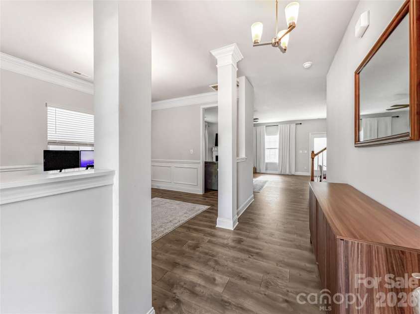211 Macon Drive, Statesville, NC 28625.  MLS# CAR4350284, YatesRealty ID 21265. 