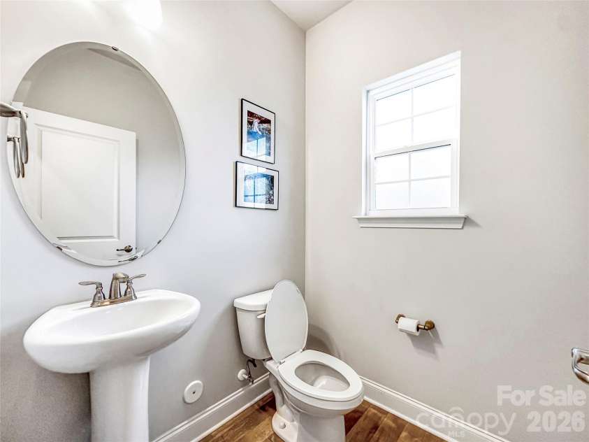 211 Macon Drive, Statesville, NC 28625.  MLS# CAR4350284, YatesRealty ID 21265. 