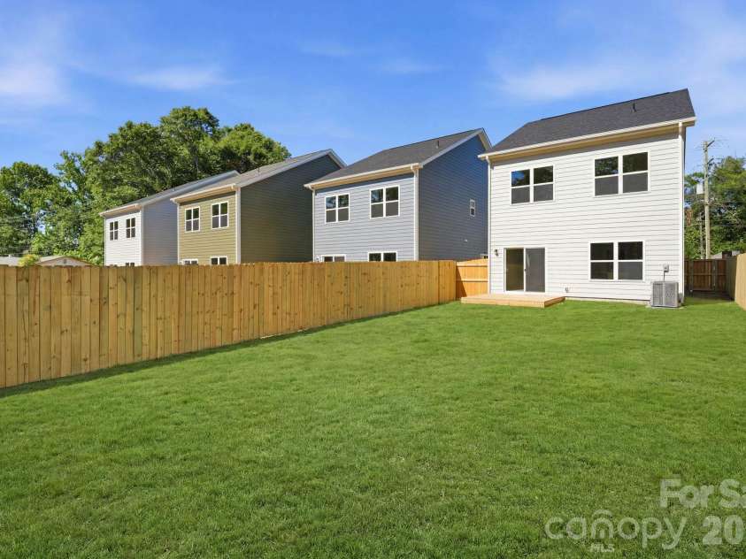 9115 Old Moores Chapel Road, Charlotte, NC 28214.  MLS# CAR4358866, YatesRealty ID 21267. 