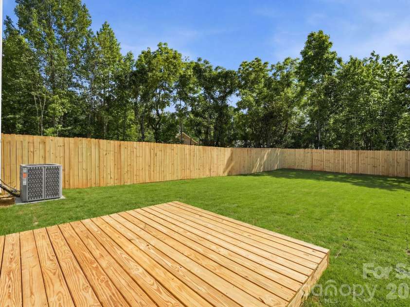 9115 Old Moores Chapel Road, Charlotte, NC 28214.  MLS# CAR4358866, YatesRealty ID 21267. 