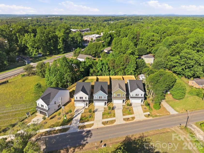 9115 Old Moores Chapel Road, Charlotte, NC 28214.  MLS# CAR4358866, YatesRealty ID 21267. 
