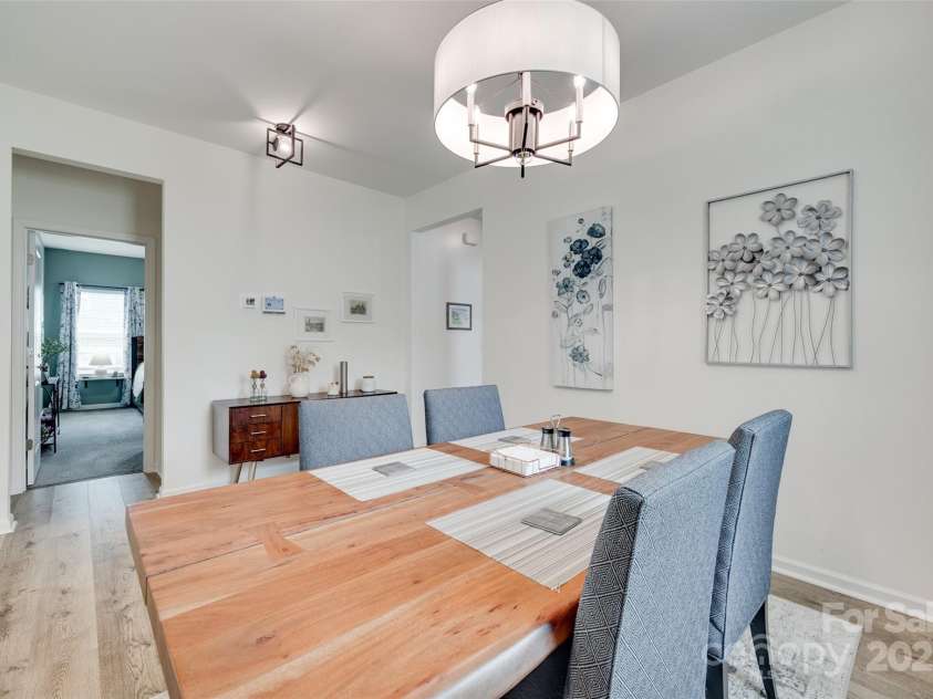 15298 Windward Lane, Lancaster, SC 29720.  MLS# CAR4214358, YatesRealty ID 21268. Dining Area