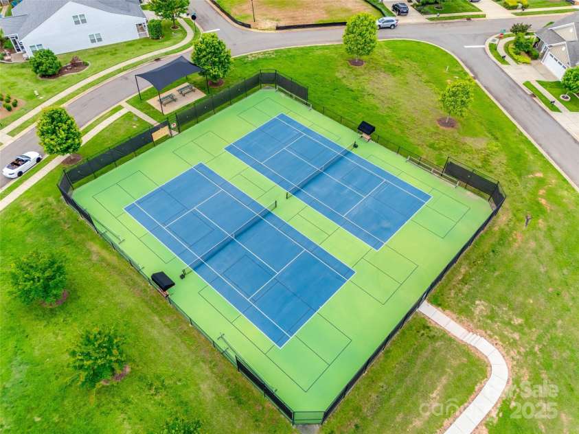 15298 Windward Lane, Lancaster, SC 29720.  MLS# CAR4214358, YatesRealty ID 21268. Tennis Courts