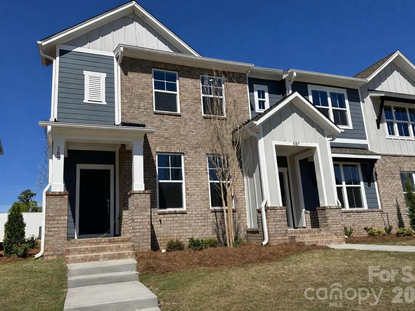 585 Cape Cod Way, Rock Hill, SC 29732.  MLS# CAR4361253, YatesRealty ID 21268. 585 Cape Cod Way - Ready for Move In!