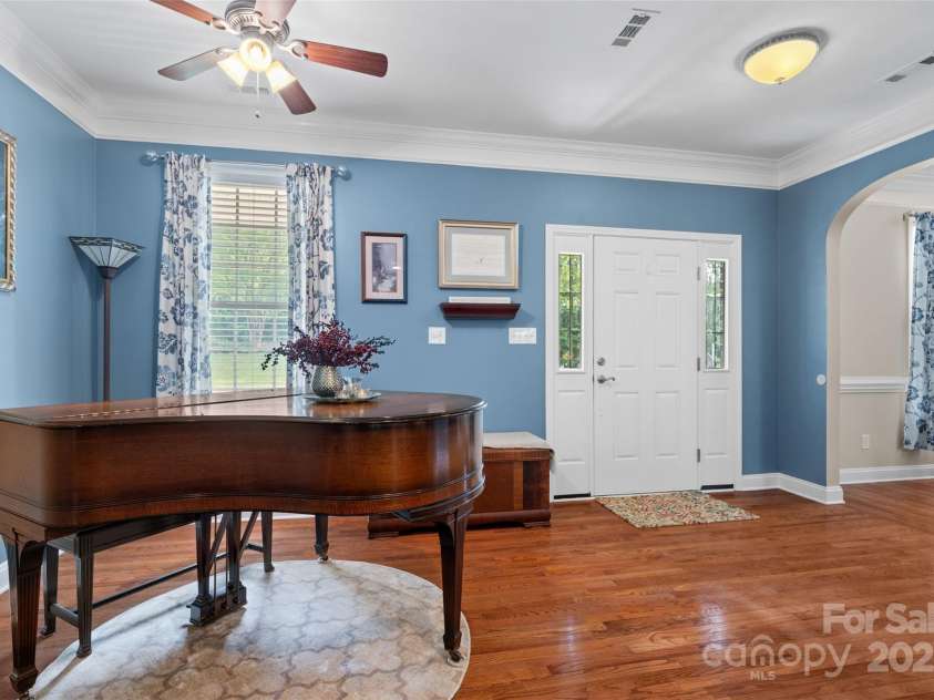 1912 Dawnhurst Lane, York, SC 29745.  MLS# CAR4269262, YatesRealty ID 21269. 