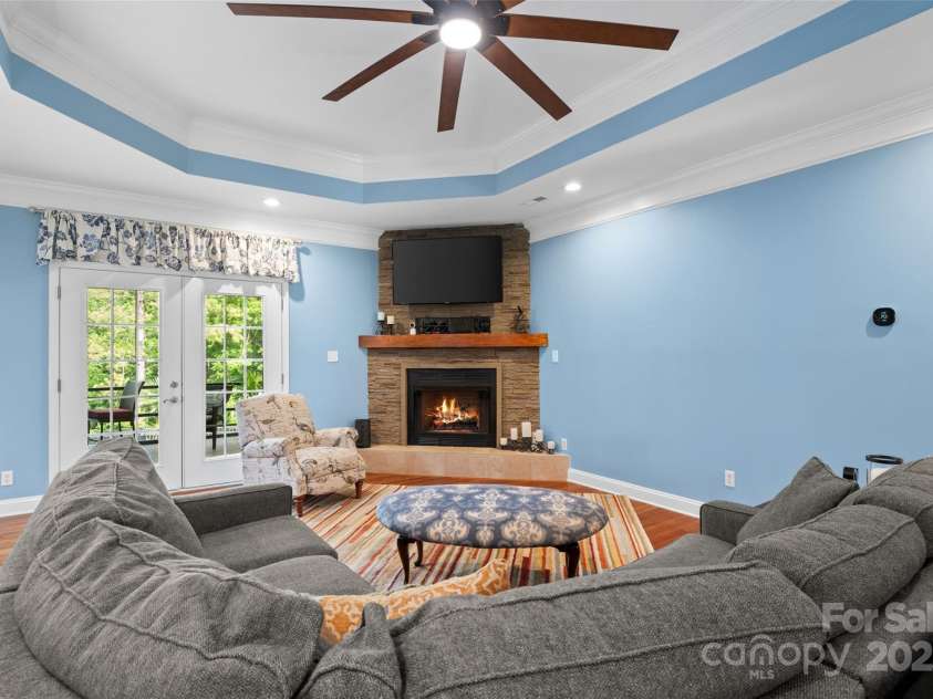 1912 Dawnhurst Lane, York, SC 29745.  MLS# CAR4269262, YatesRealty ID 21269. 