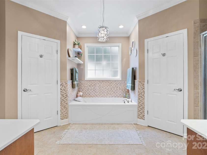 1912 Dawnhurst Lane, York, SC 29745.  MLS# CAR4269262, YatesRealty ID 21269. 