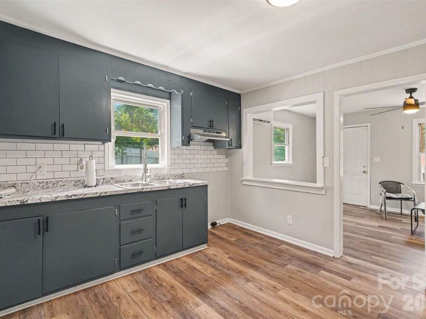 1813 Isaac Place, Shelby, NC 28152.  MLS# CAR4387203, YatesRealty ID 2127. 