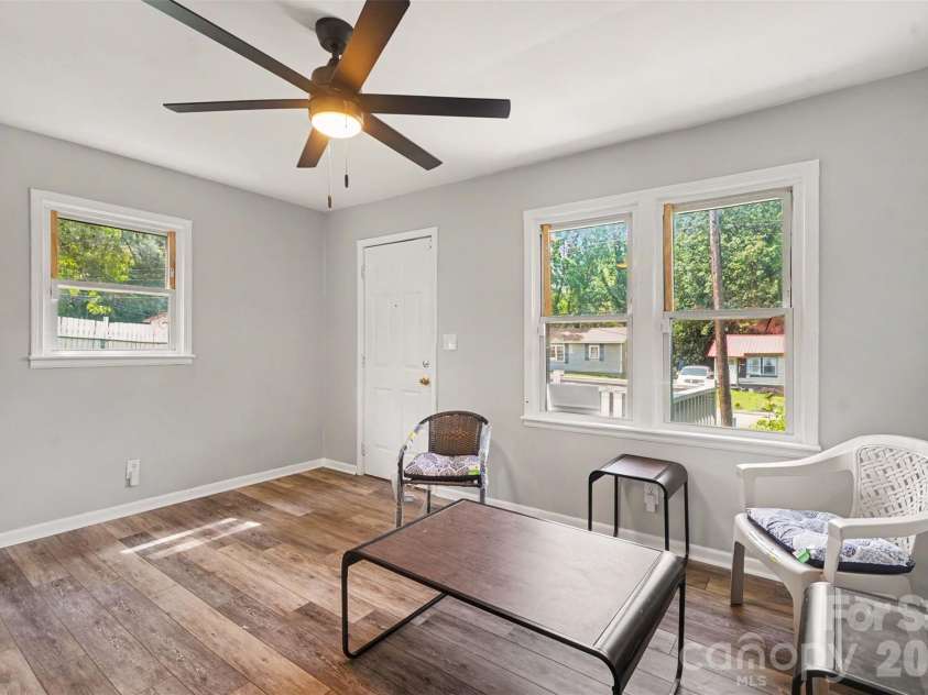 1813 Isaac Place, Shelby, NC 28152.  MLS# CAR4387203, YatesRealty ID 2127. 