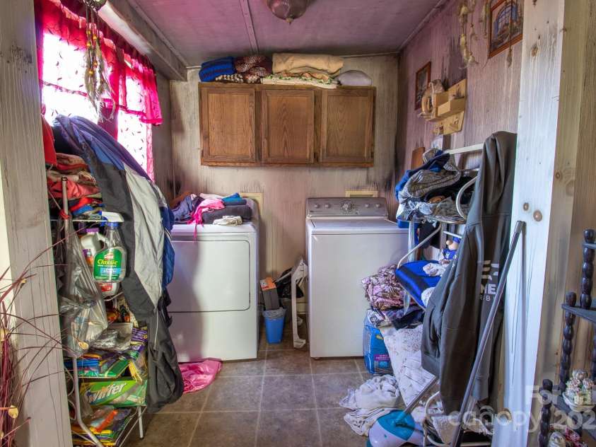 3062 Michelle Drive, Blackstock, SC 29014.  MLS# CAR4313747, YatesRealty ID 2127. 