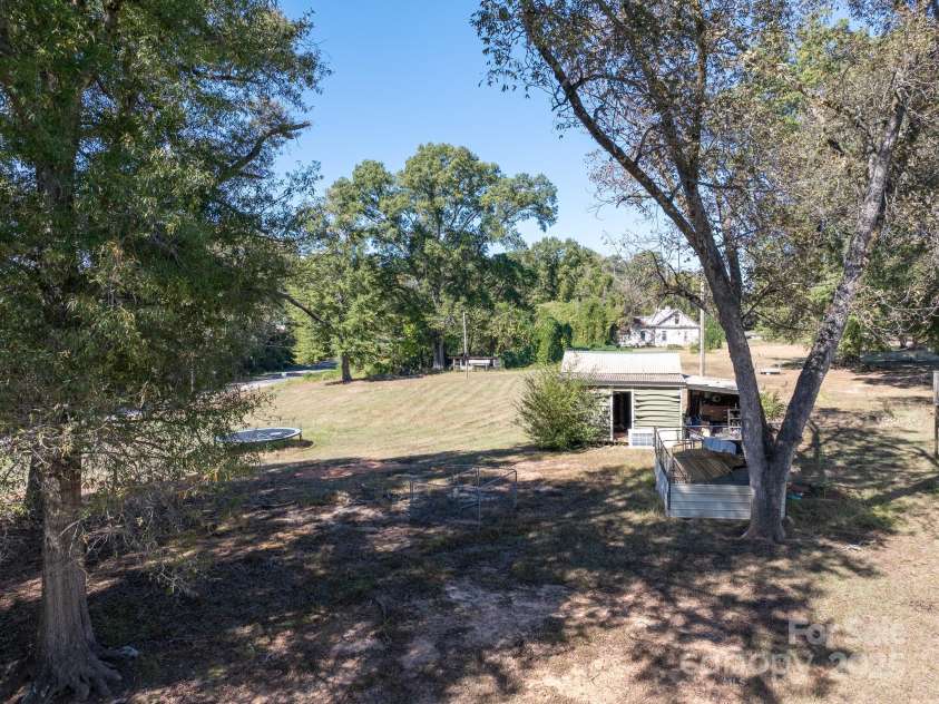 3062 Michelle Drive, Blackstock, SC 29014.  MLS# CAR4313747, YatesRealty ID 2127. 