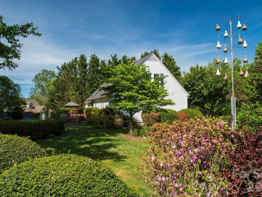 132 Serenity Circle, Hendersonville, NC 28792.  MLS# CAR4378442, YatesRealty ID 21270. SURROUNDED BY PRIVACY