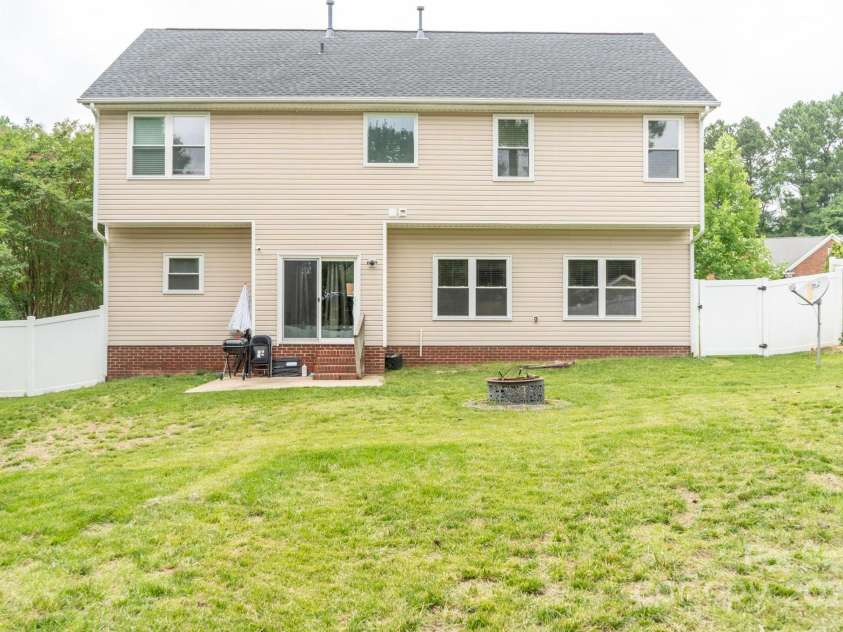 435 Riverwalk Drive, Concord, NC 28027.  MLS# CAR4262977, YatesRealty ID 21270. 