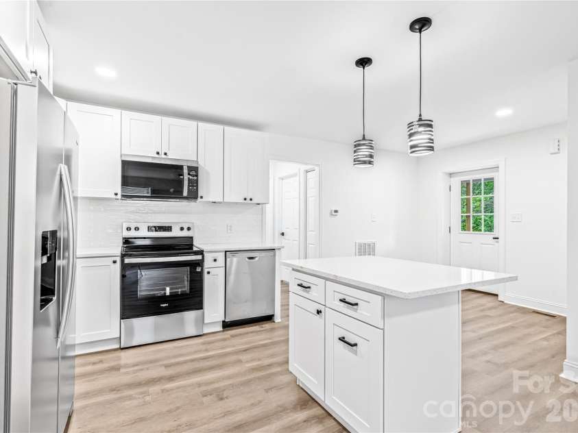 211 Eben Street, Albemarle, NC 28001.  MLS# CAR4381220, YatesRealty ID 21271. 