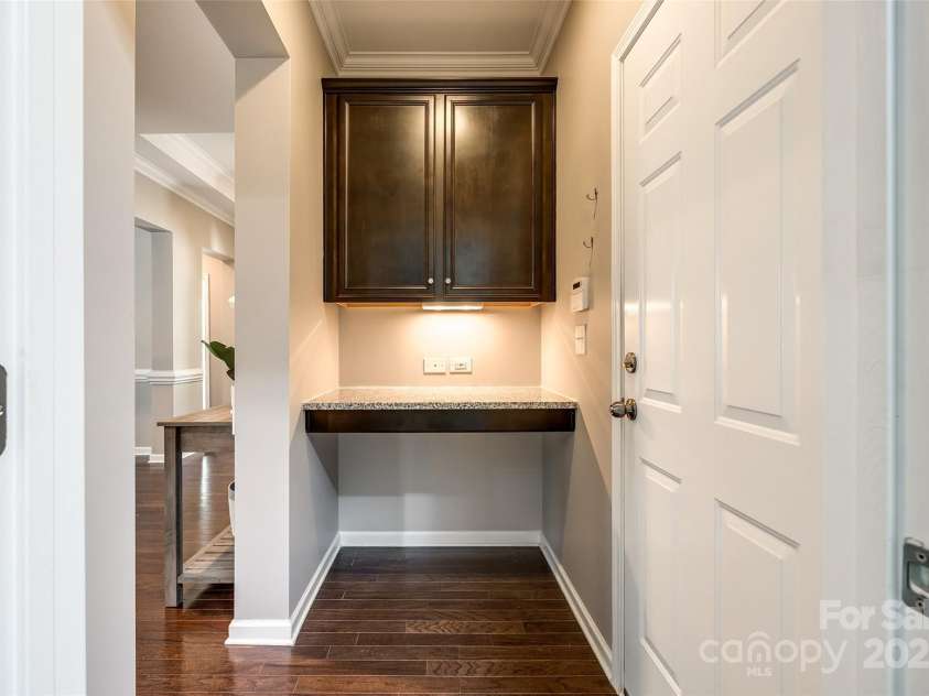 129 Hawks Creek Parkway, Fort Mill, SC 29708.  MLS# CAR4268135, YatesRealty ID 21272. Drop zone