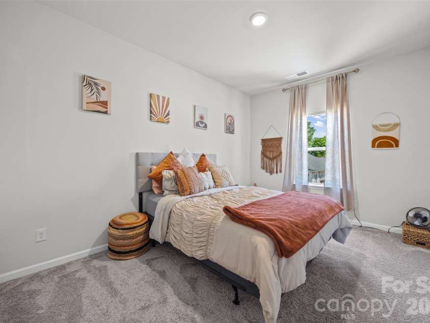 1941 Plath Top Road, Rock Hill, SC 29732.  MLS# CAR4373025, YatesRealty ID 21273. Bedroom