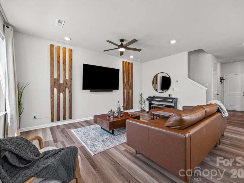 1941 Plath Top Road, Rock Hill, SC 29732.  MLS# CAR4373025, YatesRealty ID 21273. Living Room