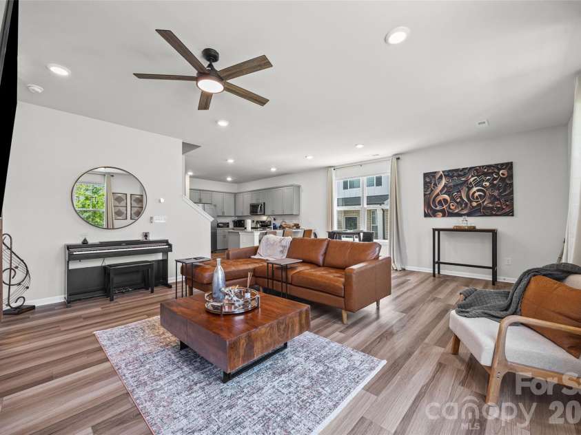 1941 Plath Top Road, Rock Hill, SC 29732.  MLS# CAR4373025, YatesRealty ID 21273. Living Room