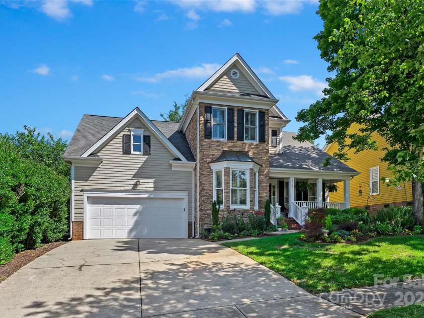 8109 Hawk Crest Court, Charlotte, NC 28270.  MLS# CAR4268028, YatesRealty ID 21274. 