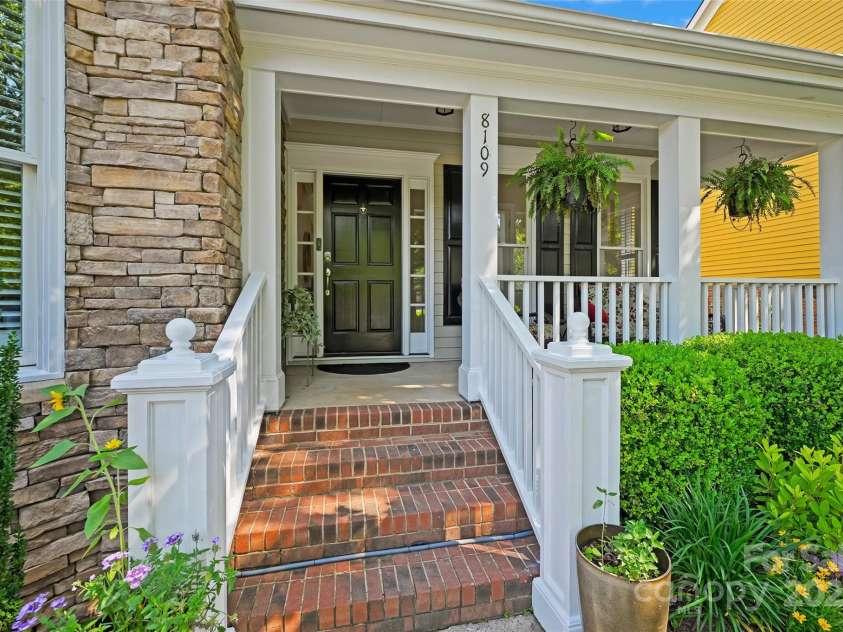 8109 Hawk Crest Court, Charlotte, NC 28270.  MLS# CAR4268028, YatesRealty ID 21274. 