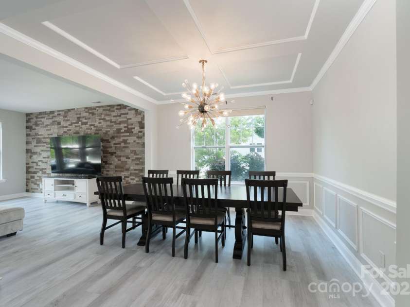 1211 Gold Rush Court, Fort Mill, SC 29708.  MLS# CAR4264284, YatesRealty ID 21275. Dining
