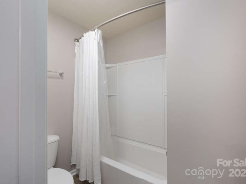 1211 Gold Rush Court, Fort Mill, SC 29708.  MLS# CAR4264284, YatesRealty ID 21275. Guest full bath upper level