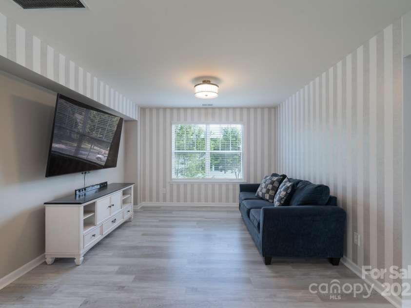 1211 Gold Rush Court, Fort Mill, SC 29708.  MLS# CAR4264284, YatesRealty ID 21275. Loft