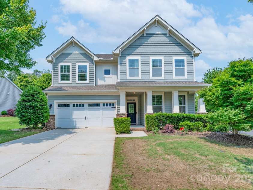 1211 Gold Rush Court, Fort Mill, SC 29708.  MLS# CAR4264284, YatesRealty ID 21275. Welcome to 1211 Gold Rush Court in The Reserve