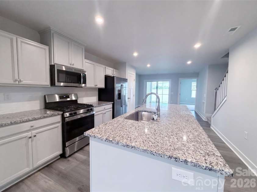 124 Kristin View Lane, Troutman, NC 28166.  MLS# CAR4380342, YatesRealty ID 21275. 