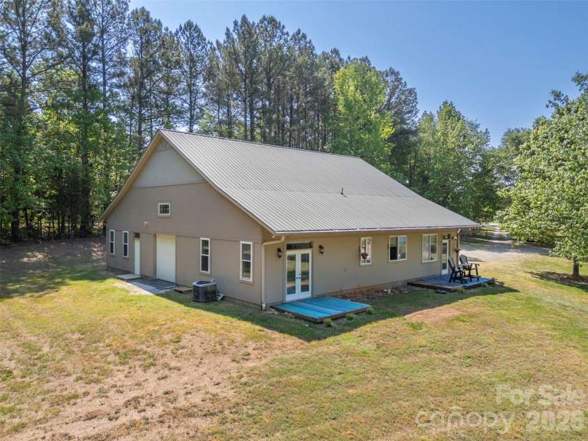 183-185 Rubin Thorne Road, Campobello, SC 29322.  MLS# CAR4366697, YatesRealty ID 21276. 