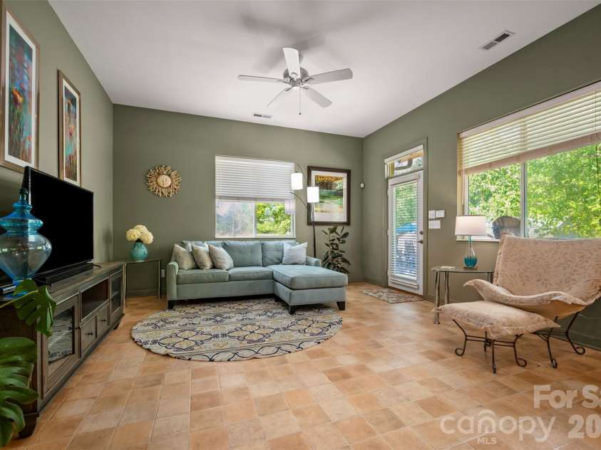 183-185 Rubin Thorne Road, Campobello, SC 29322.  MLS# CAR4366697, YatesRealty ID 21276. 