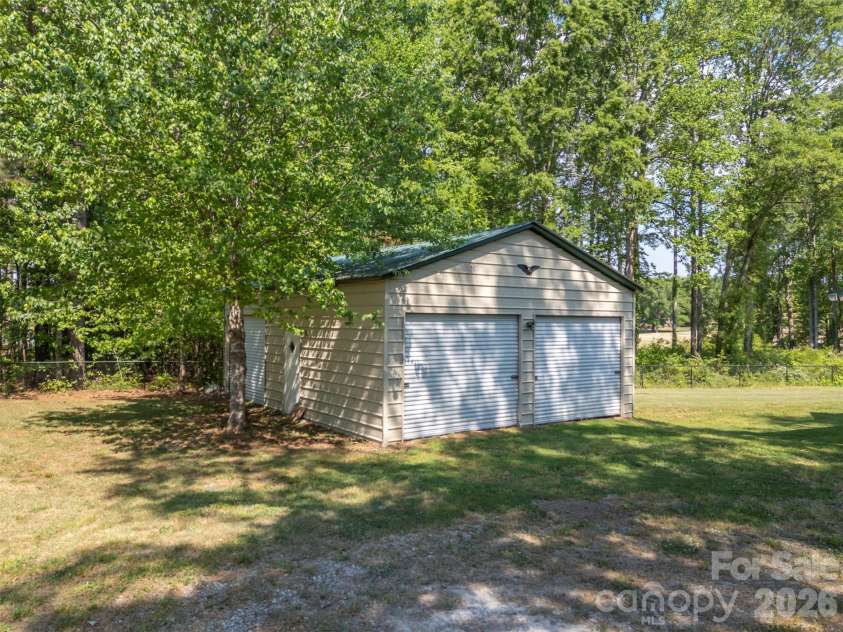 183-185 Rubin Thorne Road, Campobello, SC 29322.  MLS# CAR4366697, YatesRealty ID 21276. 