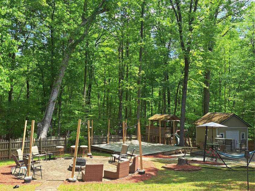 2206 Golden Larch Lane, Waxhaw, NC 28173.  MLS# CAR4244532, YatesRealty ID 21276. 